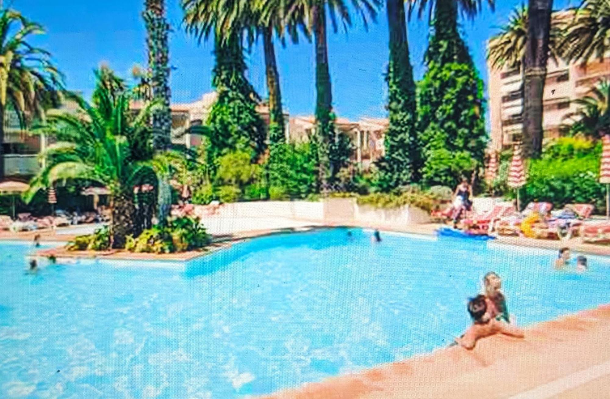 Residence De Vacances Avec Piscine & Transat, A 2 Minutes Des Plages - Bat N2 Валлоріс Екстер'єр фото